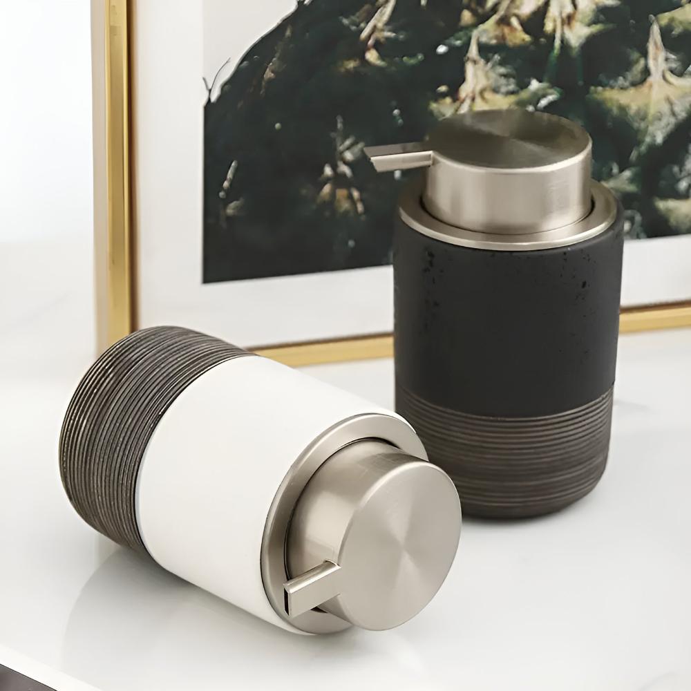 Distributeur de savon en céramique minimaliste