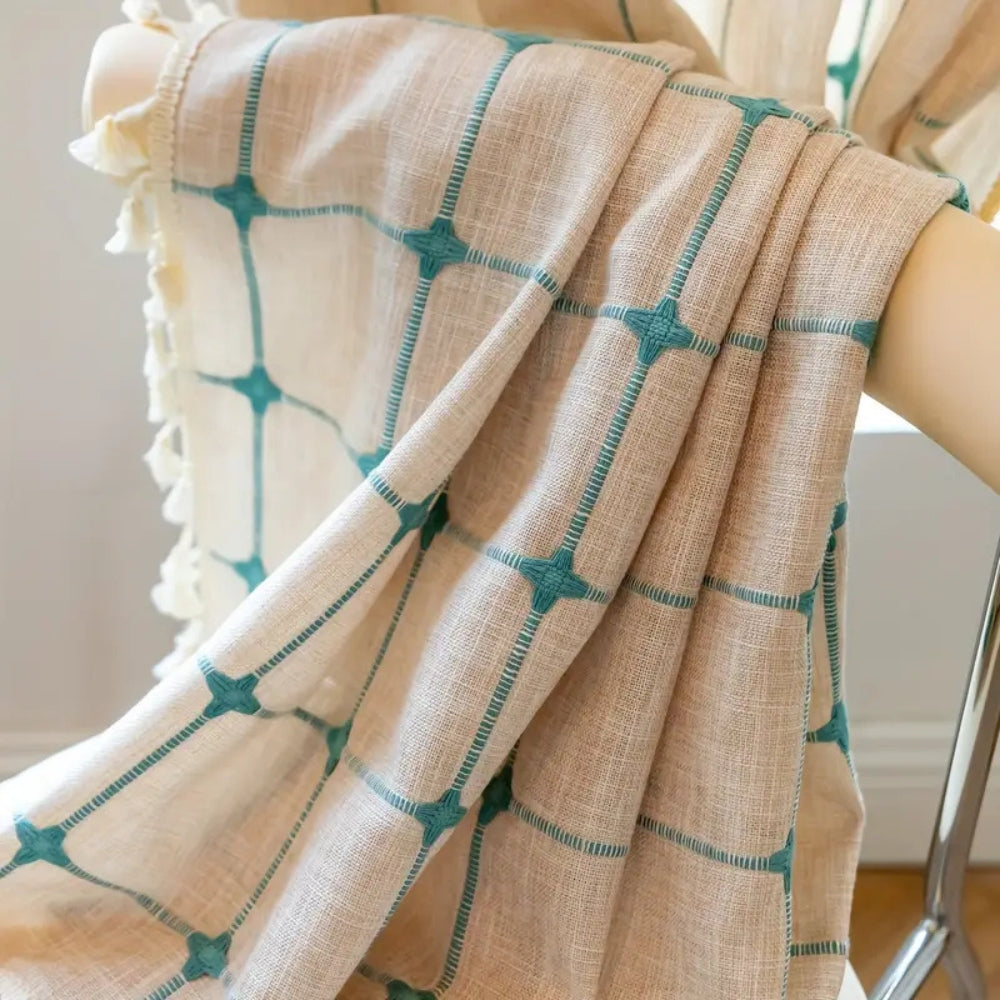 Rideau boho à pompons Turquoise Lattice