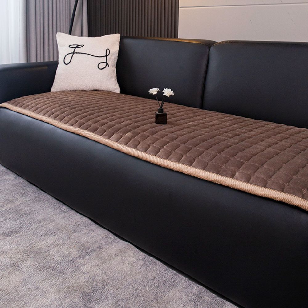 Housse de canapé matelassée minimaliste