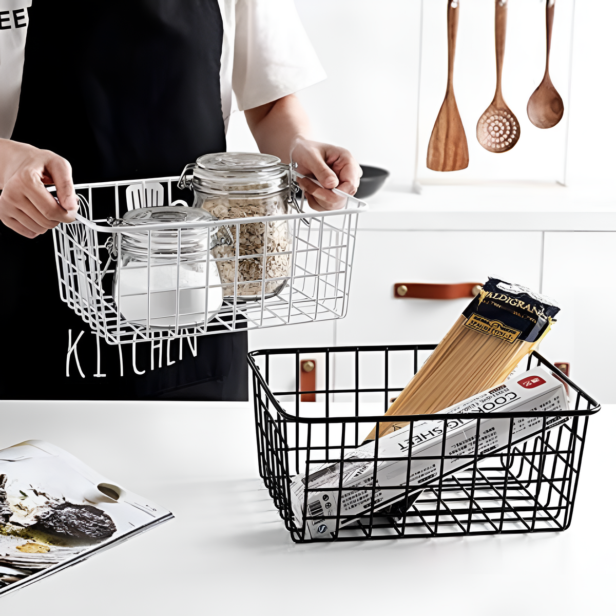 Panier de rangement en fil métallique élégant – Blanc