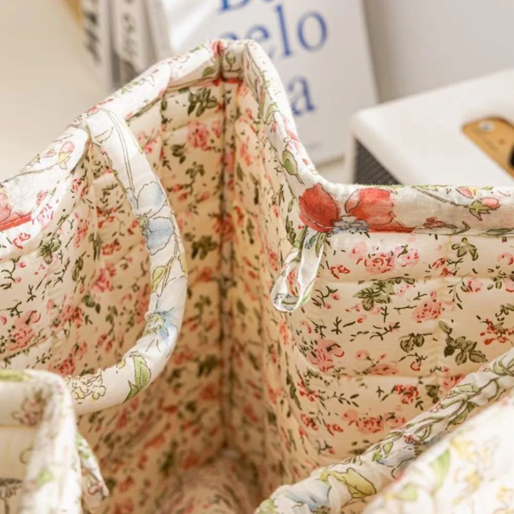 Panier de rangement en toile fleurie