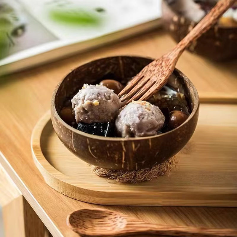 Bols en noix de coco faits main