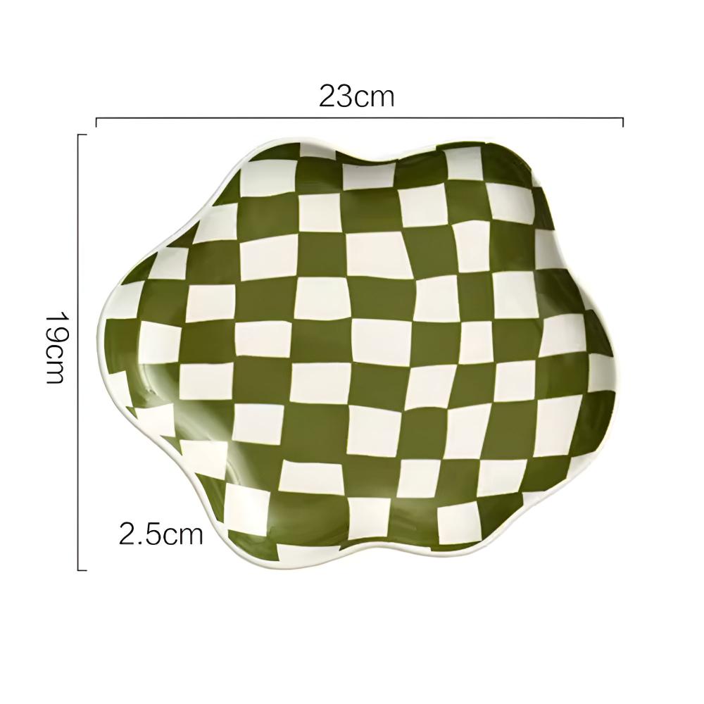 Assiette en céramique à carreaux classique