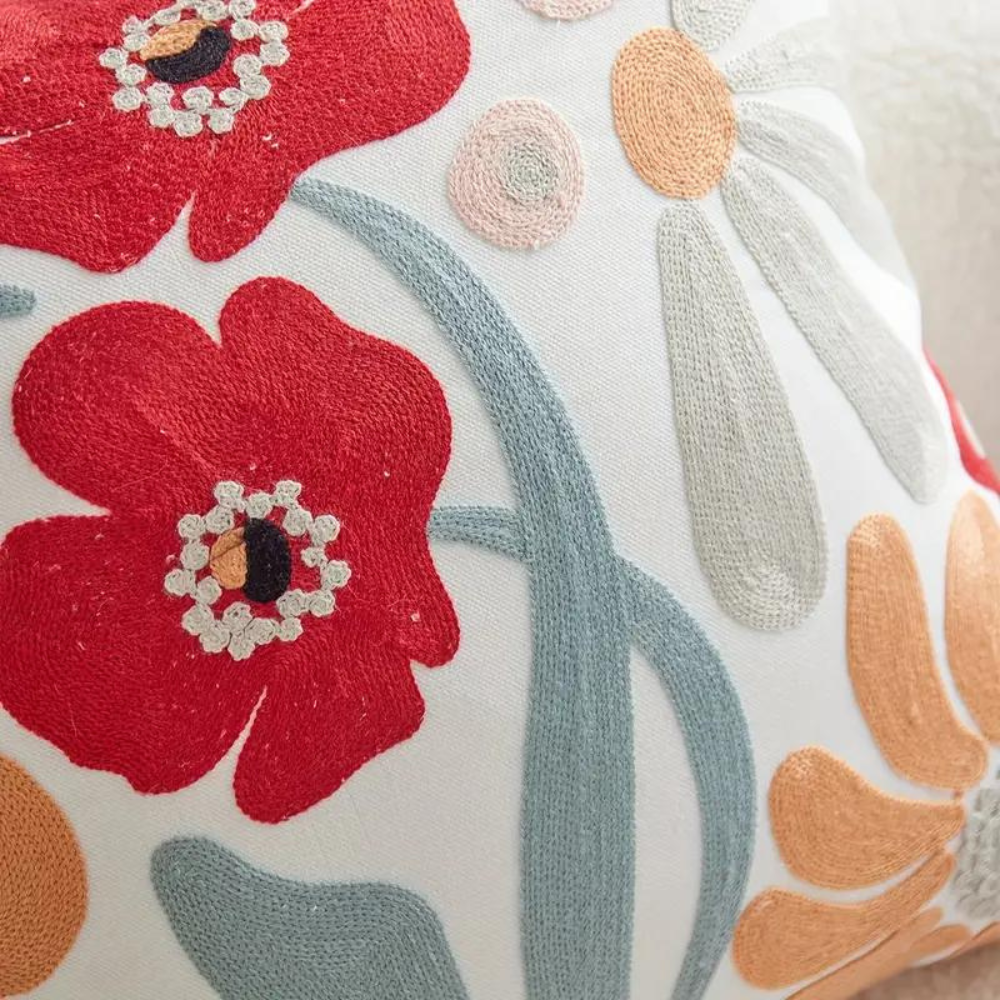 Housse de coussin motif végétal élégant