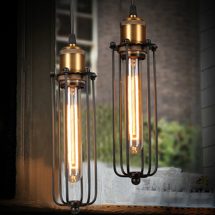 Suspension industrielle retro a grille metallique