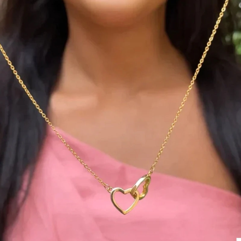 Collier Deux Cœurs avec Rose Rotative et Coffret Cadeau