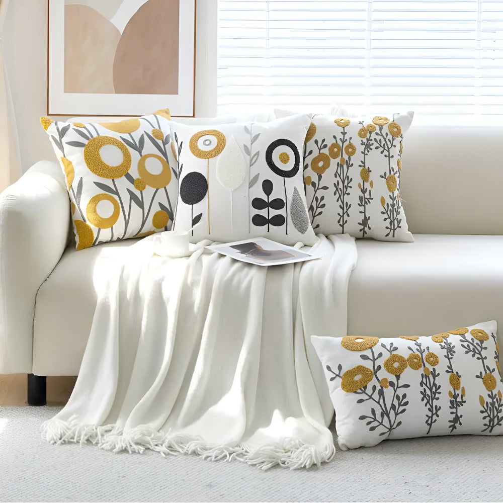 Housse de coussin brodée Floral Essence – Sunburst Flower
