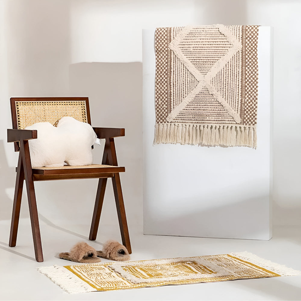 Tapis beige texturé à franges – 24"x35"