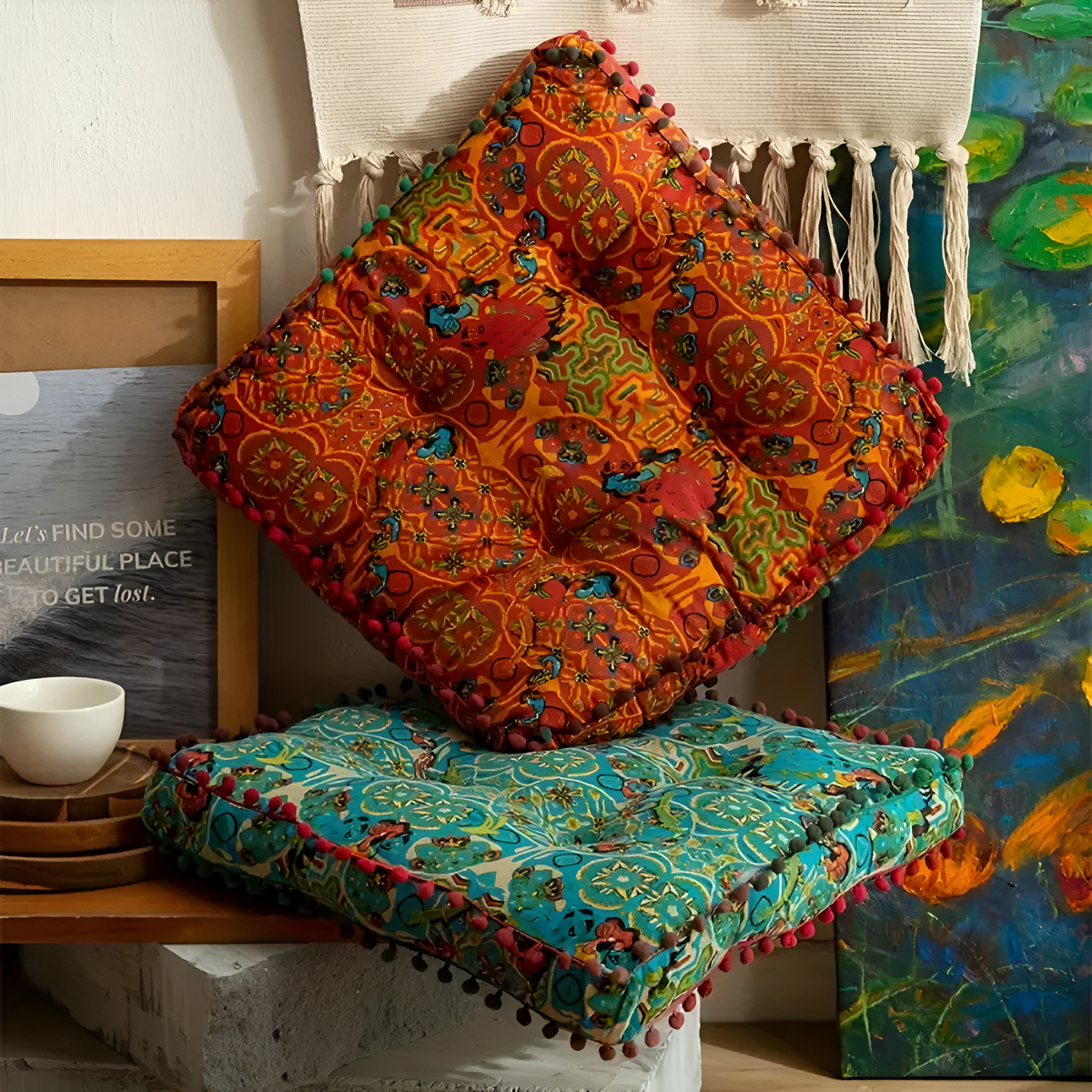 Coussin de sol brodé bohème