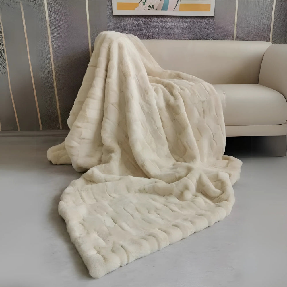 Plaid en fausse fourrure Heavenly Retreat