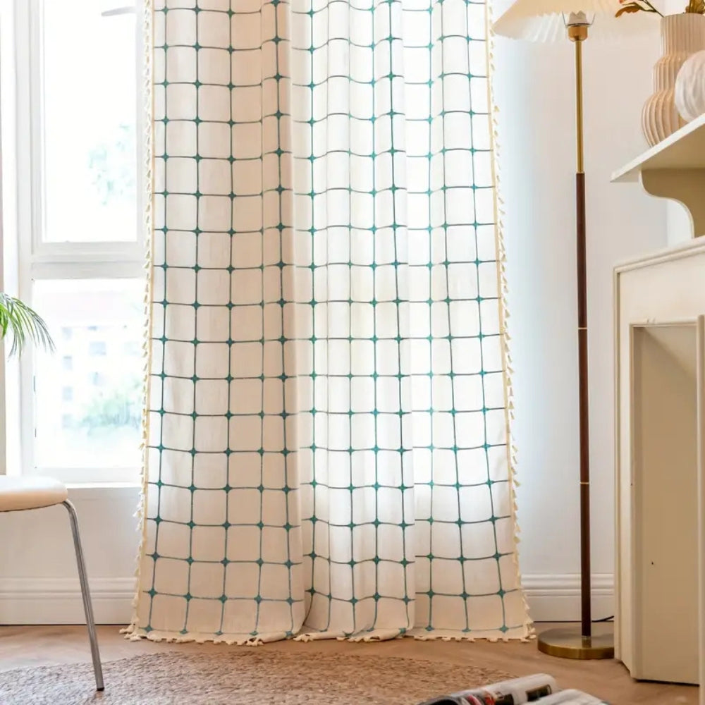 Rideau boho à pompons Turquoise Lattice – 52"Wx63"L