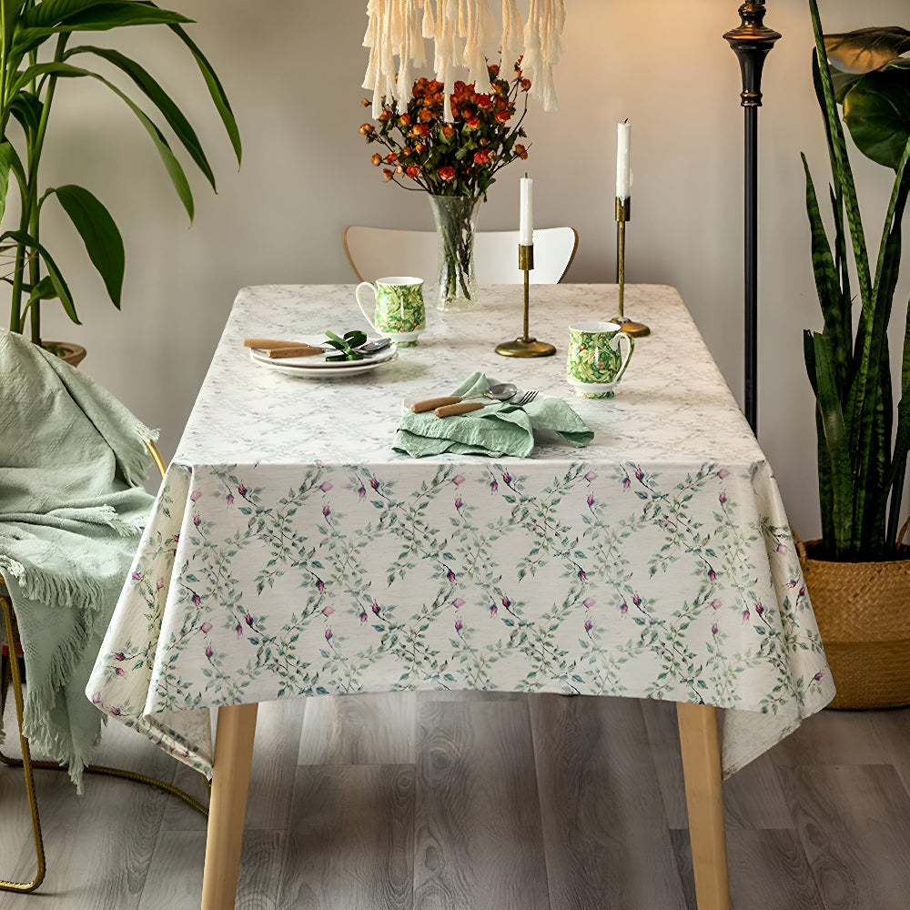 Nappe Floral Whisper – 35"x35"