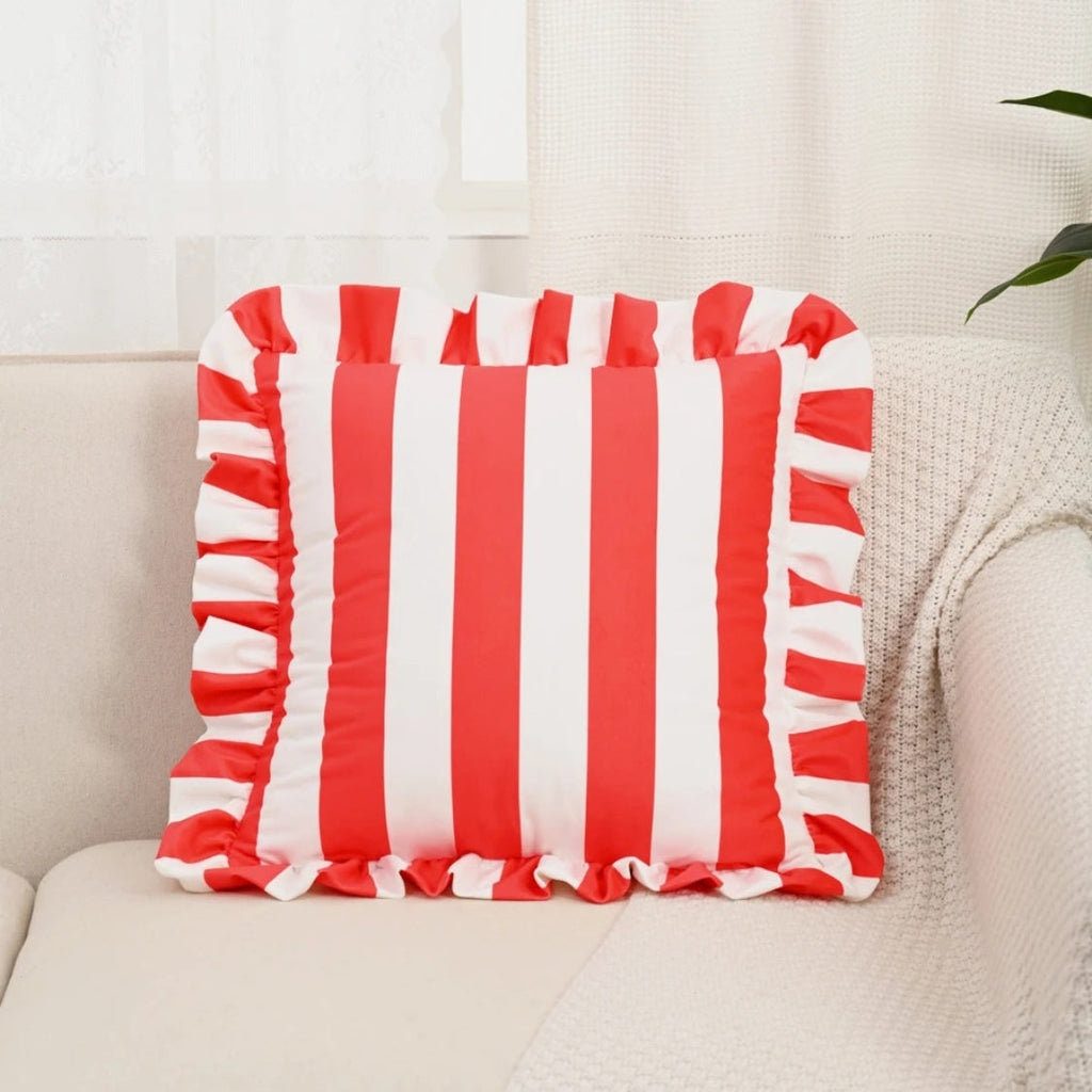 Housse de coussin rétro rayée à volants