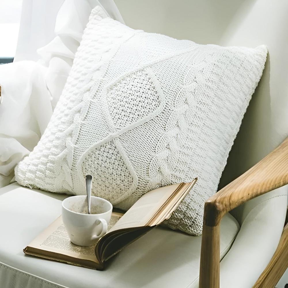 Housse de coussin tricotée tressée – Gris