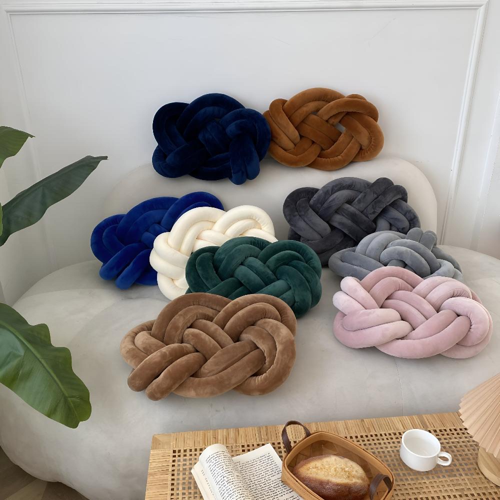 Coussin tressé moelleux