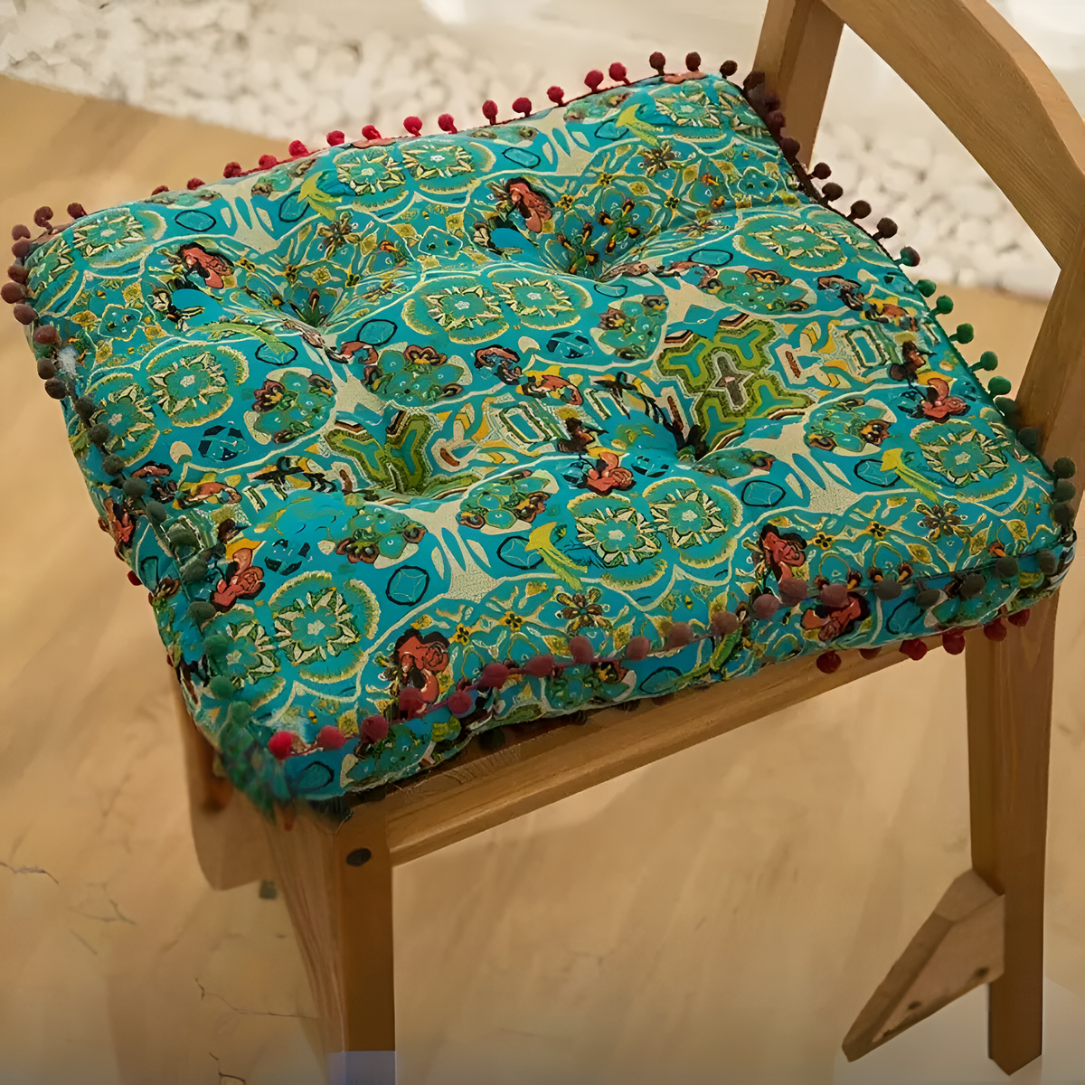 Coussin de sol brodé bohème