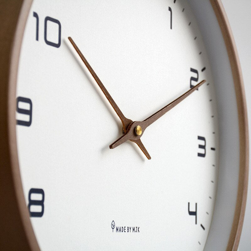 Horloge murale en bois