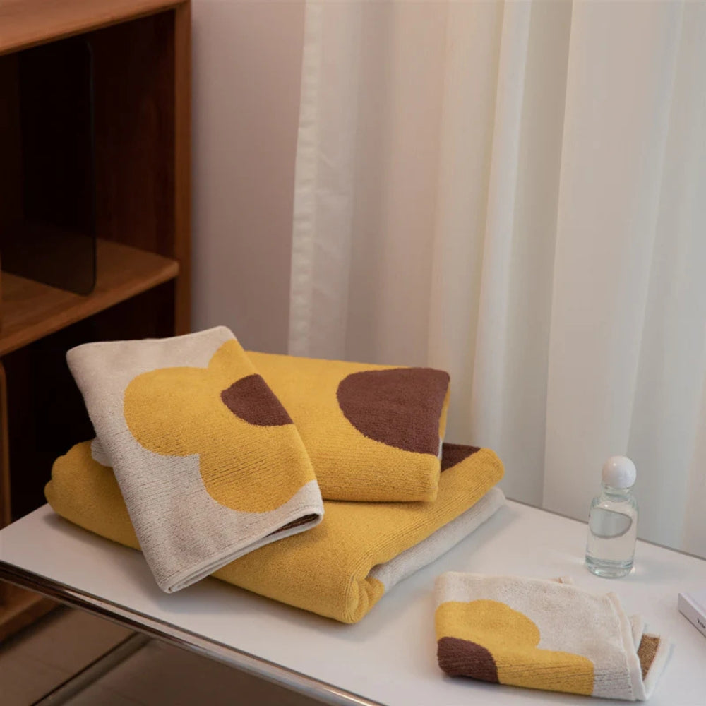Serviette de bain en coton imprimé fleuri