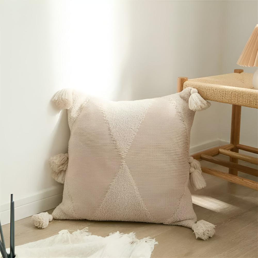 Coussins à pompons