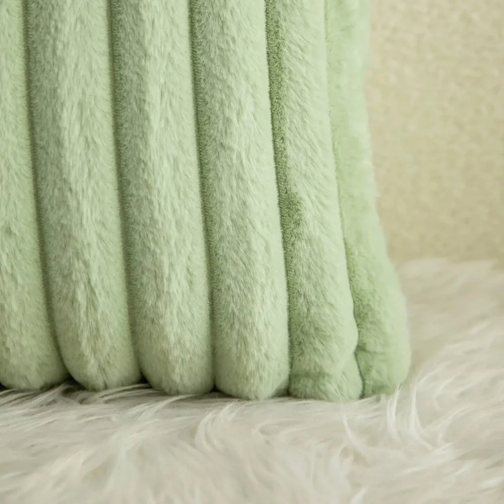 Housse de coussin duveteuse verte