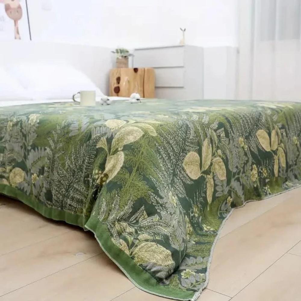 Couette rafraîchissante en fibre de bambou motif feuilles