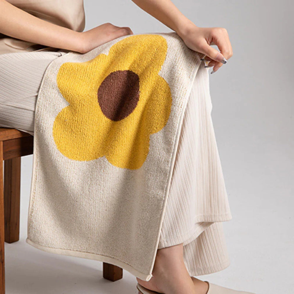 Serviette de bain en coton imprimé fleuri