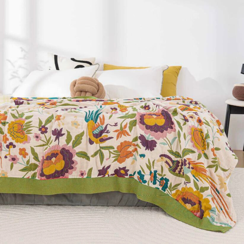 Couvre-lit Soft Blossom Breeze – 59"x79"