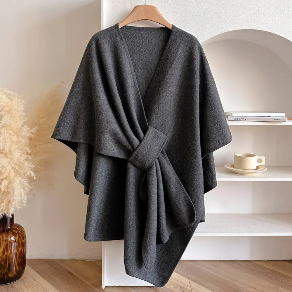 Poncho-cape coupe-vent luxueux