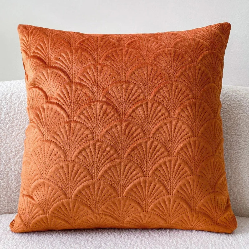 Housse de coussin en velours coquillage