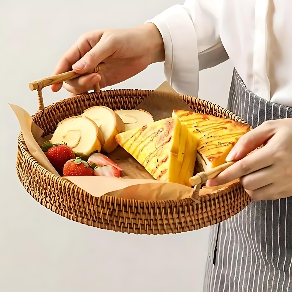 Plateau de service en rotin fait main