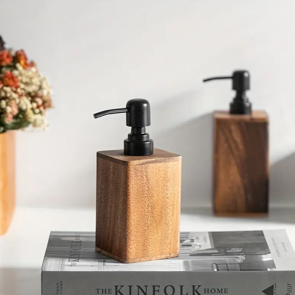 Distributeur de savon et lotion Walnut Aura
