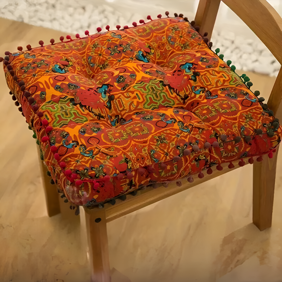 Coussin de sol brodé bohème