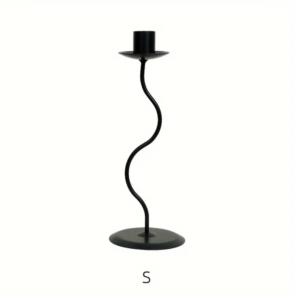 Bougeoir sculptural en fer ondulé