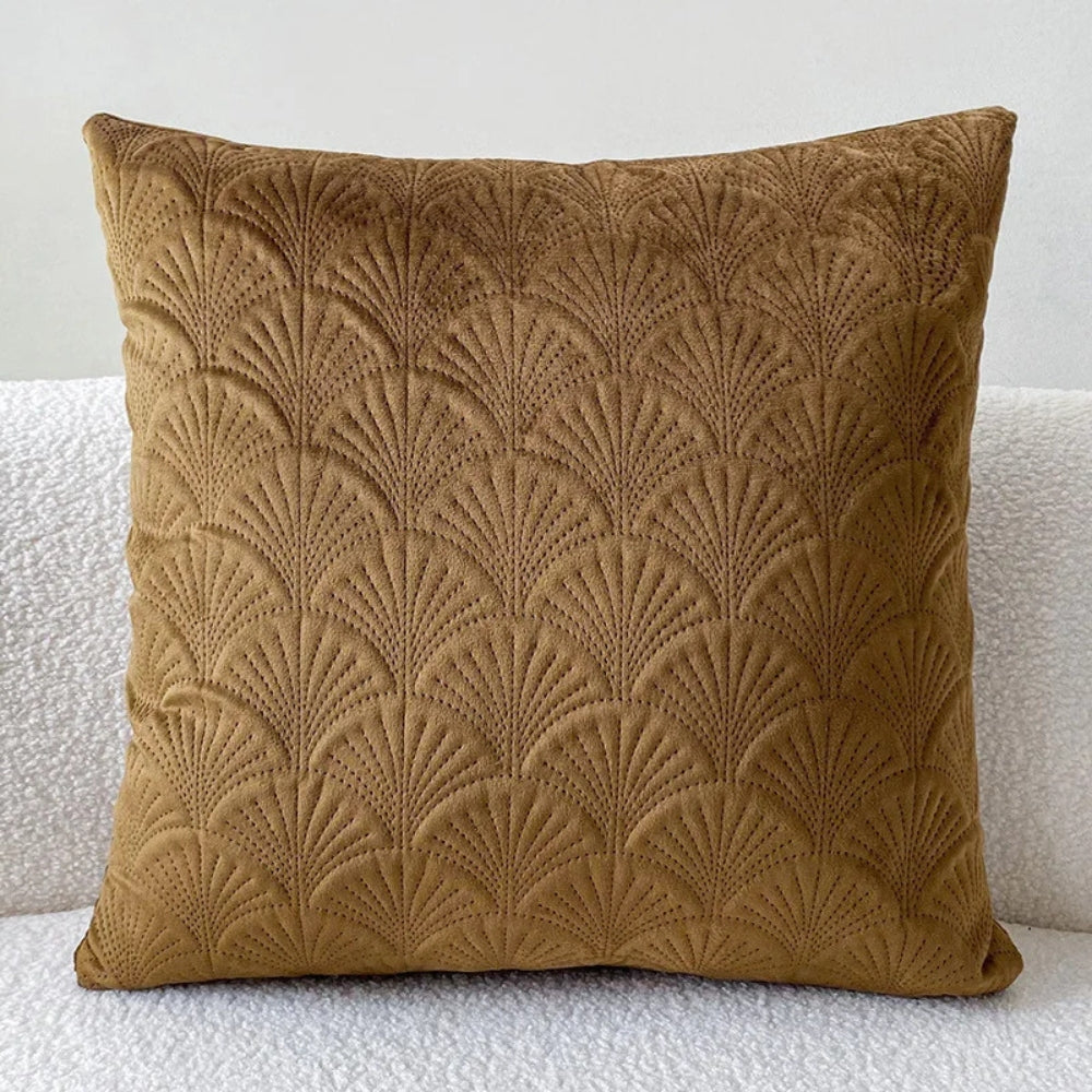 Housse de coussin en velours coquillage