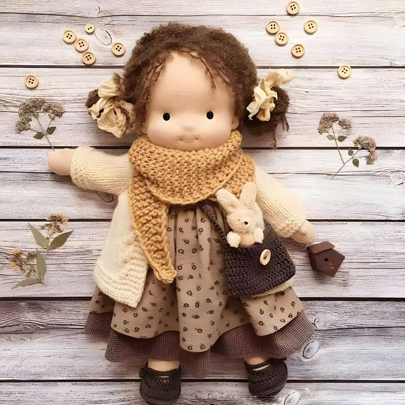 Poupée Waldorf Artisanale – Jouet Doux et Naturel