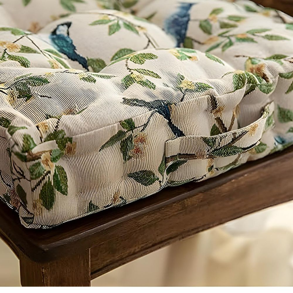 Coussin oiseaux et feuilles