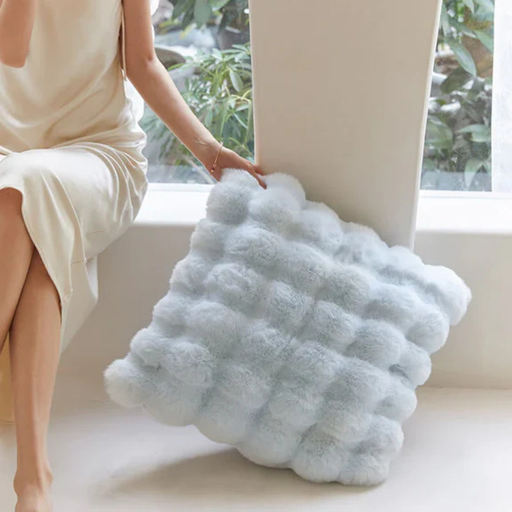 Housse de coussin en fausse fourrure de lapin