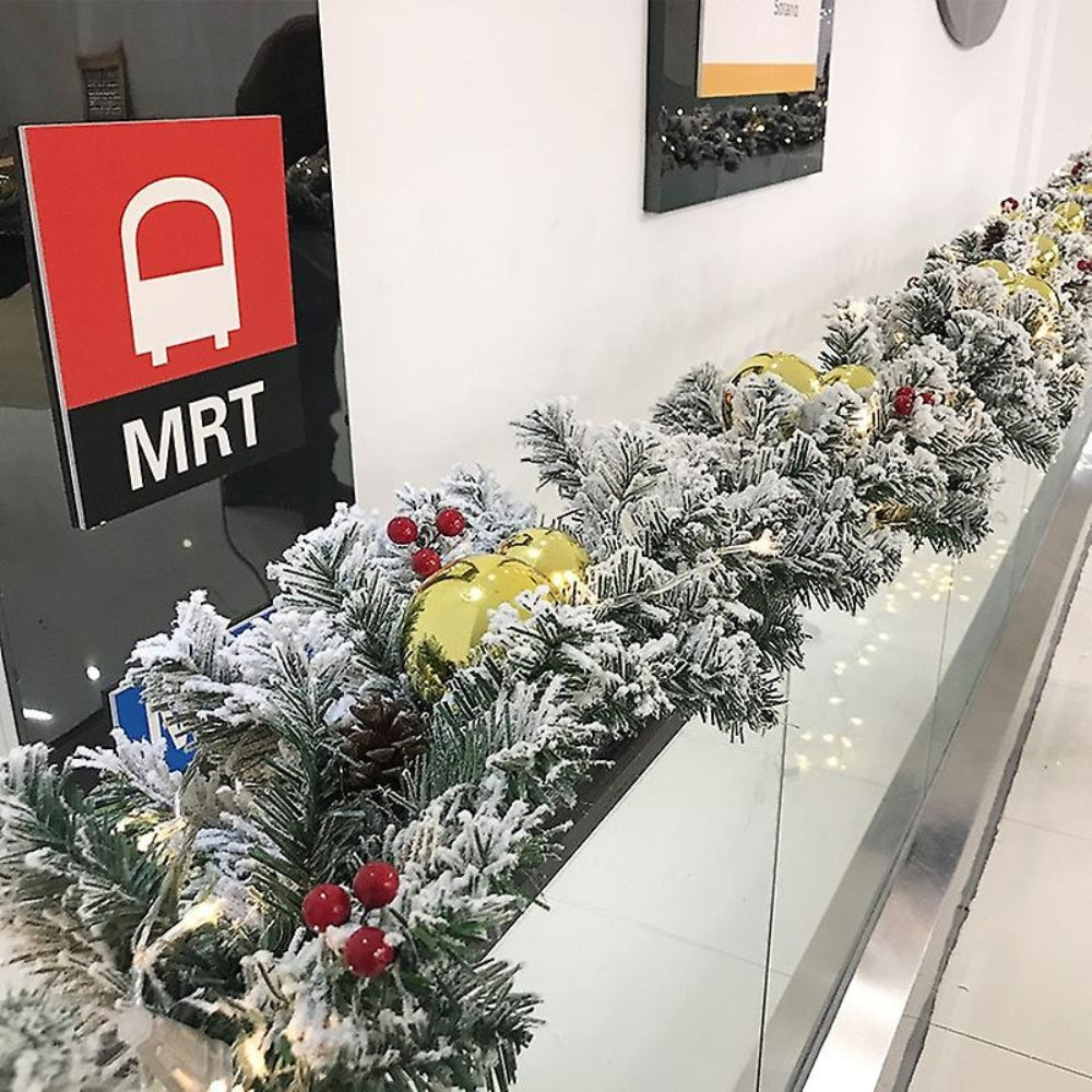 Guirlande de Noël givrée