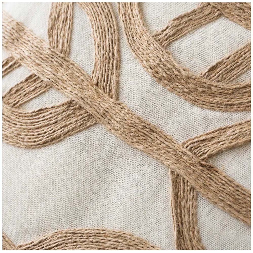 Housse de coussin brodée feuilles