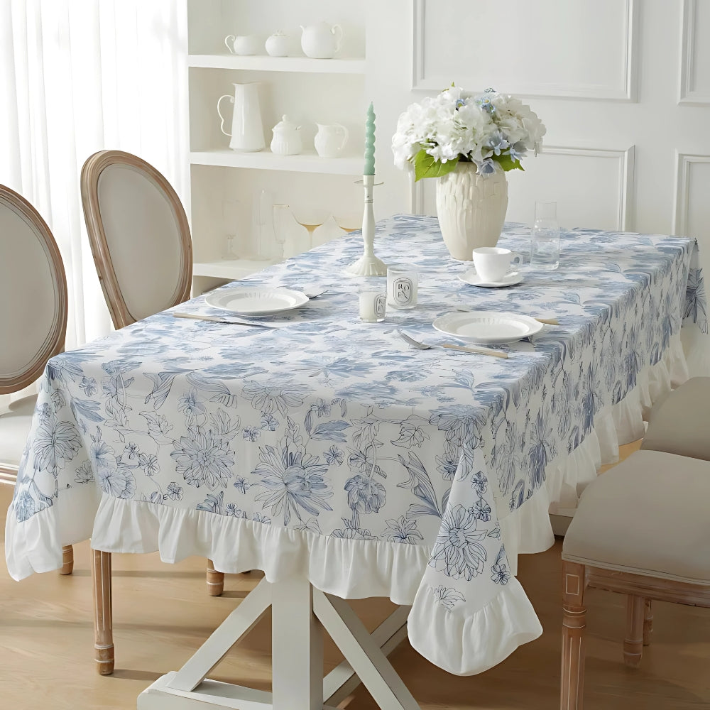 Nappe en dentelle fleurie bleue Delfina – 55"x55"