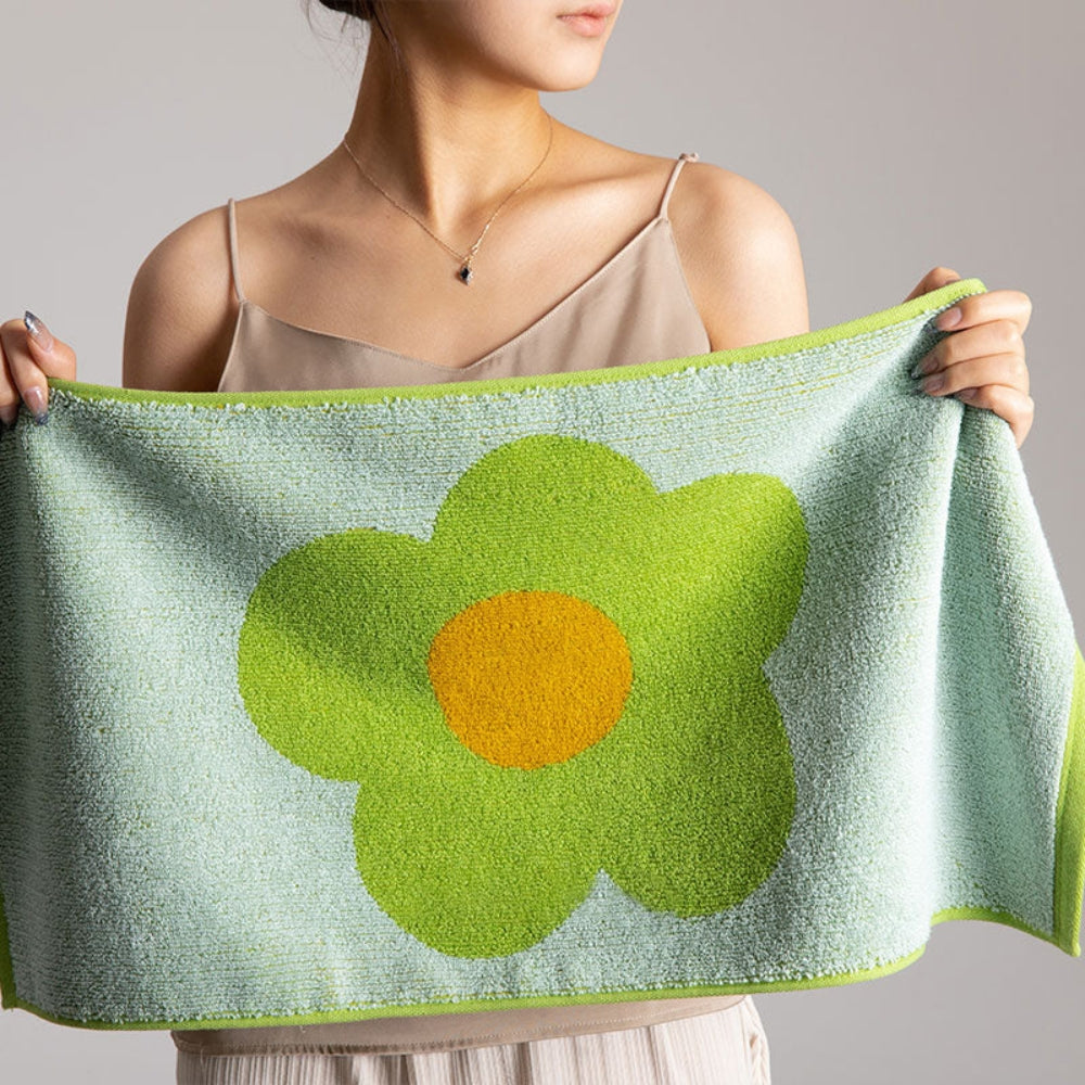 Serviette de bain en coton imprimé fleuri