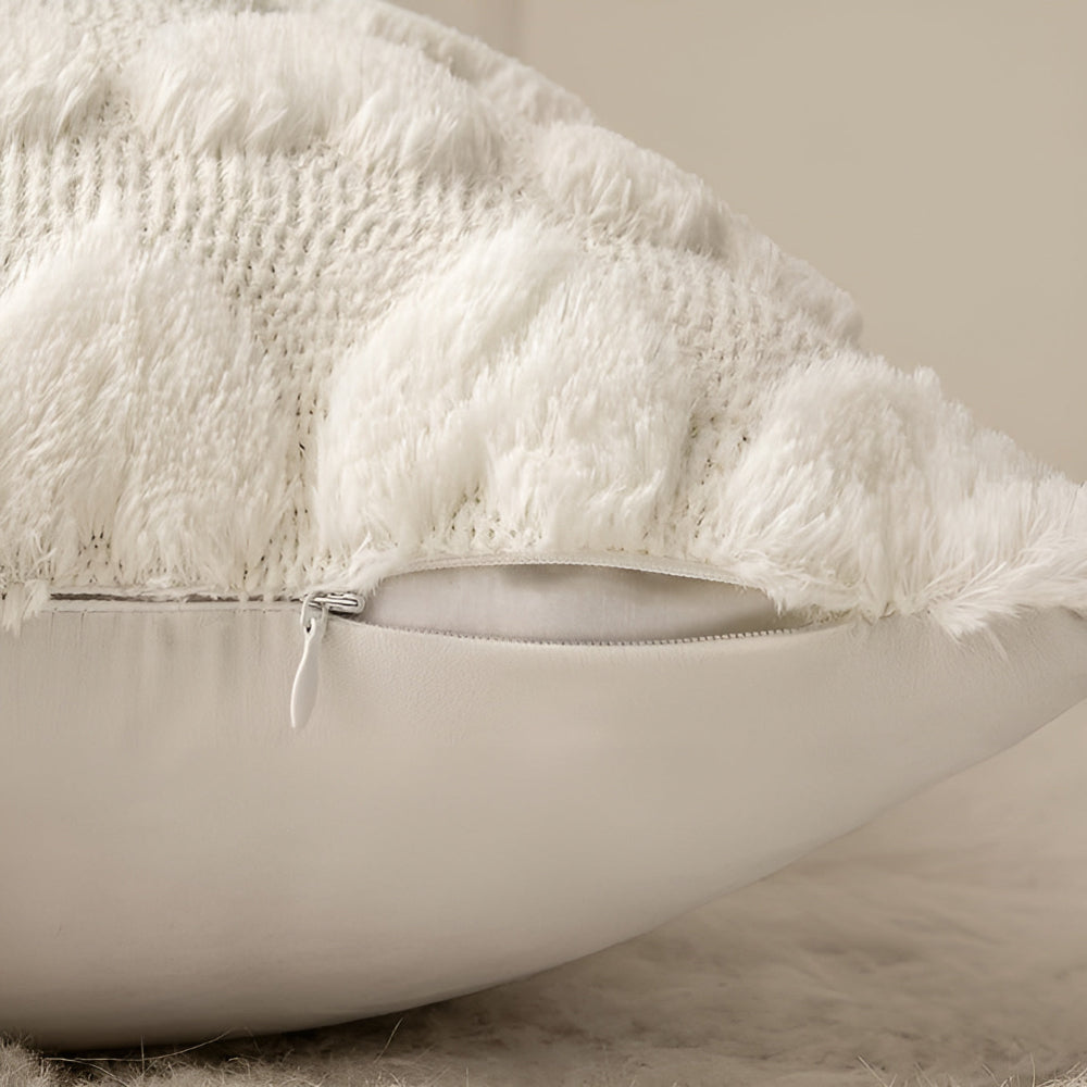 Housse de coussin cœur moelleuse