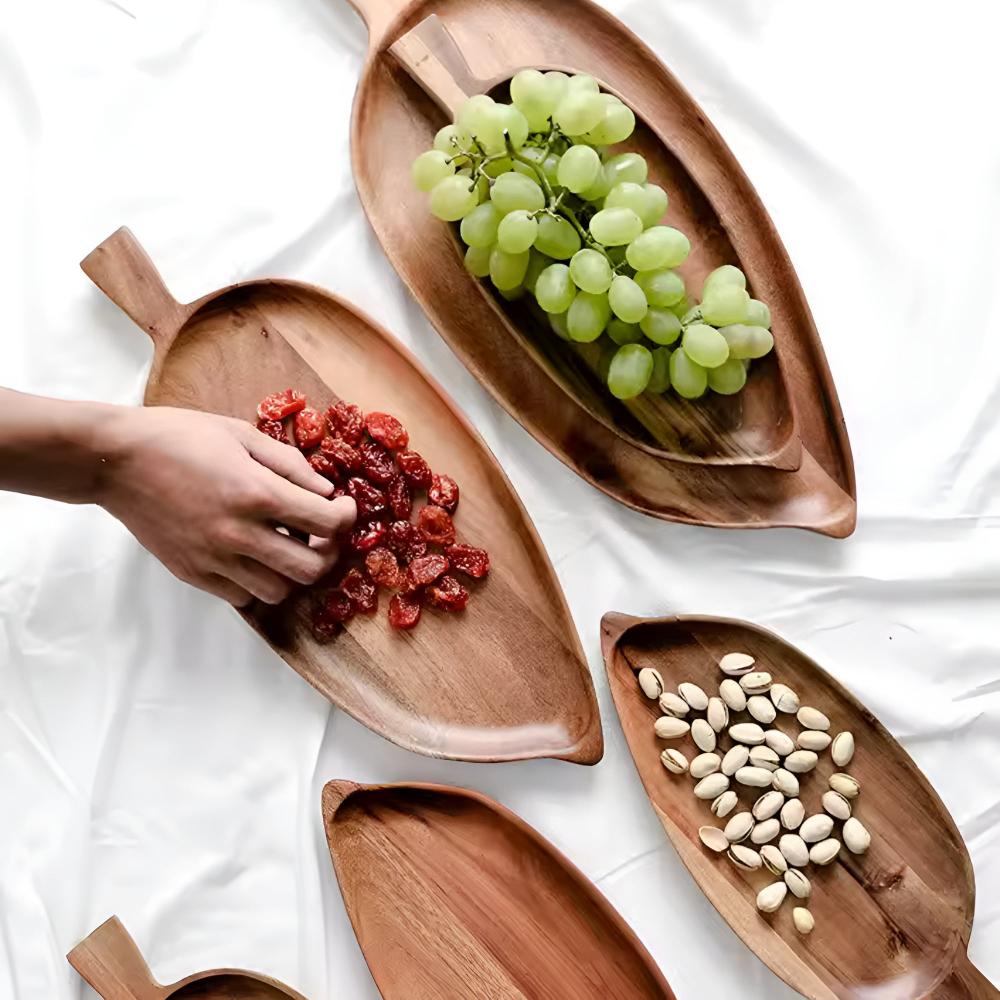 Assiette de service en bois en forme de feuille – Petit
