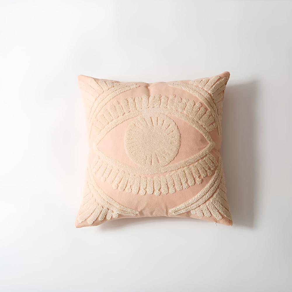 Housse de coussin brodée œil boho