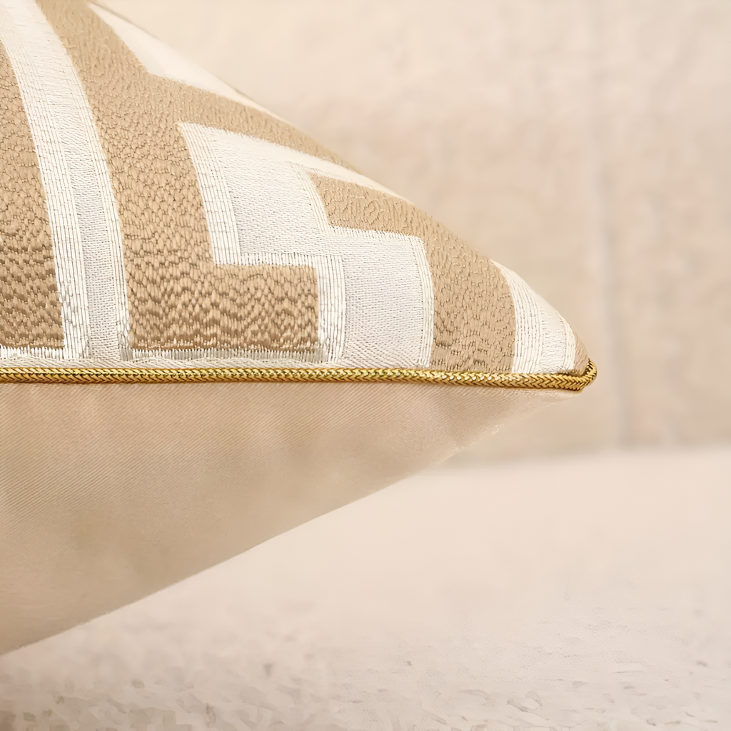 Housse de coussin jacquard géométrique