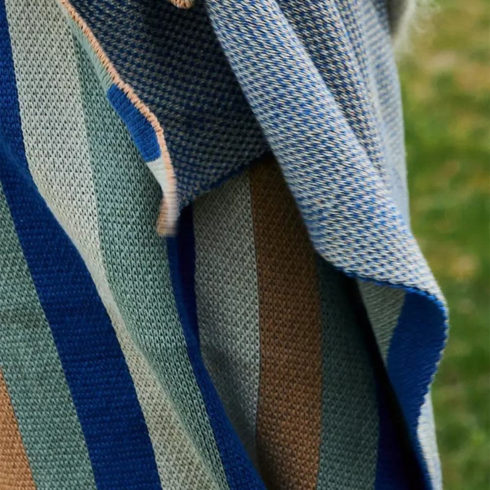 Plaid en coton respirant rayé Nordica