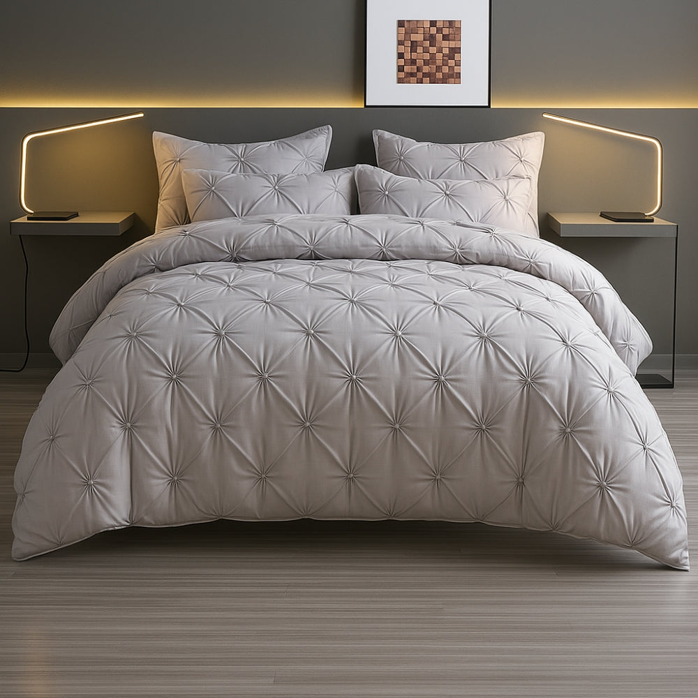 Parure de couette luxueuse à plis pincés Amore – Lavande Mist
