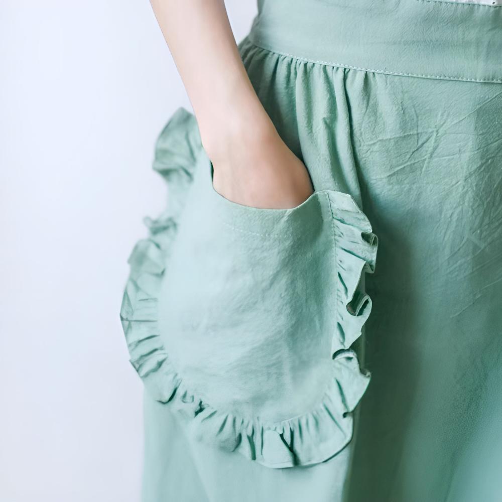 Tablier chic à poches volantées