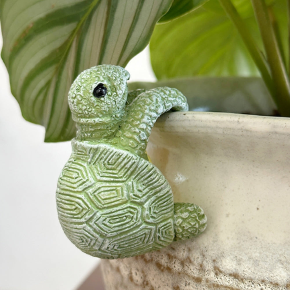 Figurine tortue suspendue Arden en résine – Vert