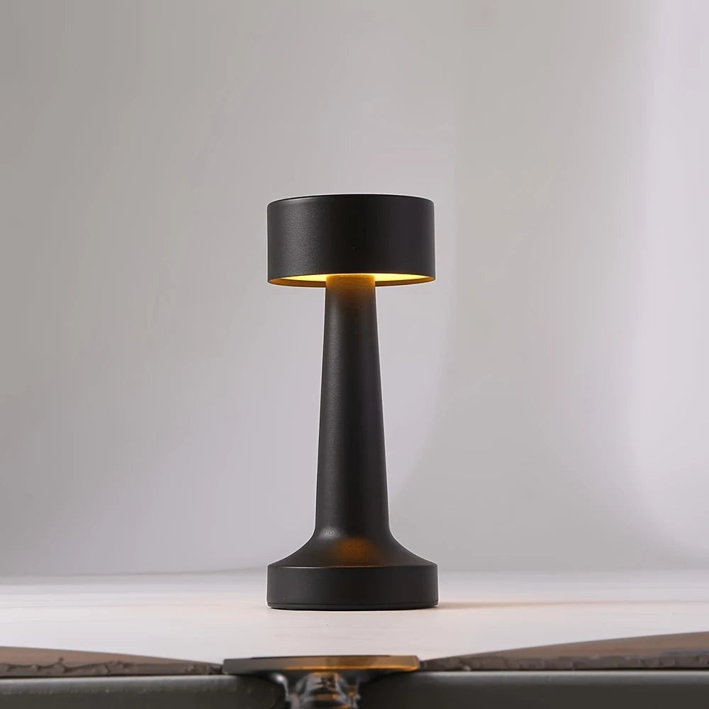 Lampe de bureau LED portable Aurelia en aluminium